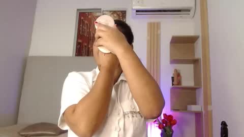 Snapshot of miel_alisha chatting on February 27, 2026, 1:11 pm miel online show from February 27, 2026, 1:11 pm