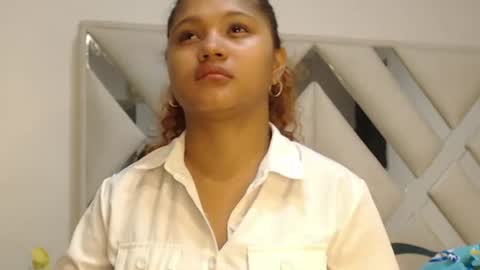 Snapshot of miel_alisha chatting on July 1, 2026, 12:18 pm miel online show from July 1, 2026, 12:18 pm
