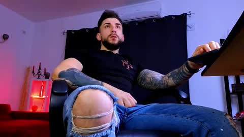 MightyAaron online show from March 1, 2026, 4:25 am