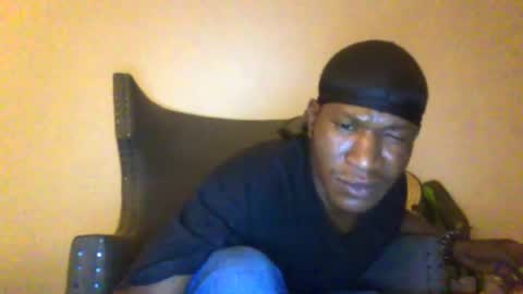 Mightymandingo online show from June 25, 2026, 6:51 am