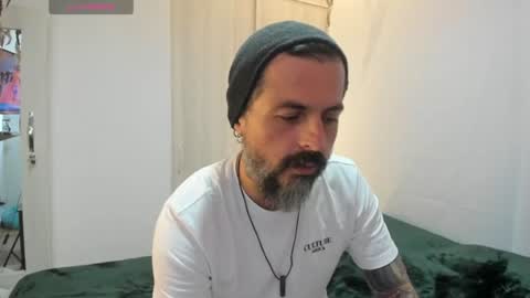 Snapshot of miguel_angeel_ chatting on June 26, 2026, 6:56 pm Miguel Angel online show from June 26, 2026, 6:56 pm
