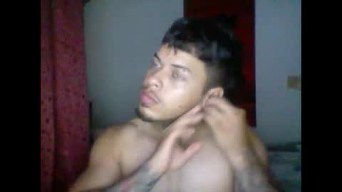 miguelvl01 online show from April 27, 2026, 8:12 am