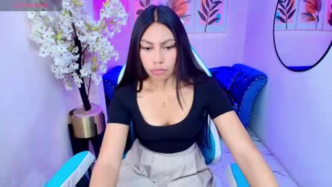 MIIA COLLINS online show from February 19, 2026, 12:45 pm