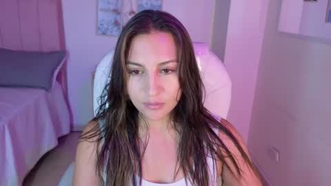Snapshot of miia_thompson_1 chatting on July 18, 2026, 7:06 pm M I I A online show from July 18, 2026, 7:06 pm