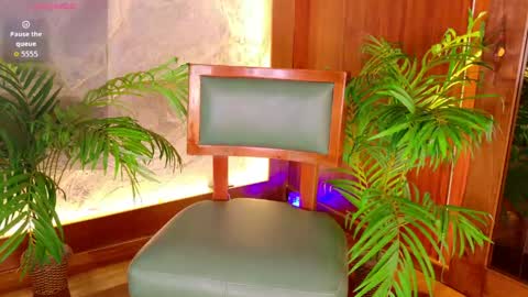 Snapshot of miiaa_cooper chatting on May 12, 2026, 6:05 pm CALL ME MIA online show from May 12, 2026, 6:05 pm