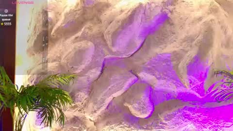 Snapshot of miiaa_cooper chatting on May 30, 2026, 4:26 pm CALL ME MIA online show from May 30, 2026, 4:26 pm