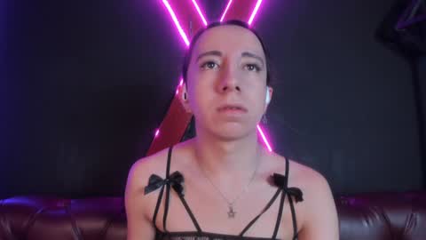 Snapshot of miiaa_doll chatting on January 2, 2025, 11:52 am MIIA online show from January 2, 2025, 11:52 am