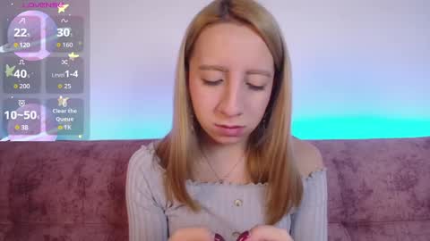 Snapshot of miiaa_doll chatting on October 16, 2025, 1:17 am MIIA online show from October 16, 2025, 1:17 am