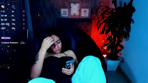 Snapshot of miichael_black chatting on October 18, 2025, 10:27 am Michael Black online show from October 18, 2025, 10:27 am