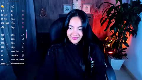 Snapshot of miichael_black chatting on November 14, 2025, 2:43 am Michael Black online show from November 14, 2025, 2:43 am