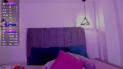 Snapshot of miiss_greyy chatting on January 10, 2025, 11:29 pm miiss_greyy online show from January 10, 2025, 11:29 pm