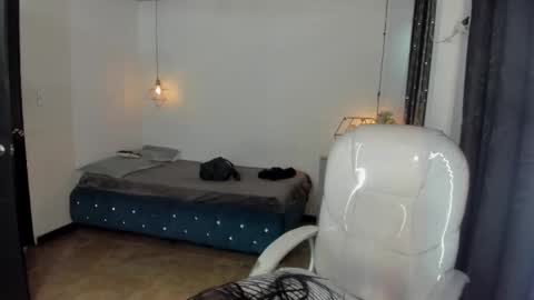 Snapshot of miiss_greyy chatting on September 29, 2025, 11:37 am miiss_greyy online show from September 29, 2025, 11:37 am