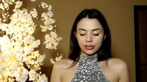 Snapshot of mika_gold7 chatting on January 20, 2025, 5:48 pm Mika online show from January 20, 2025, 5:48 pm