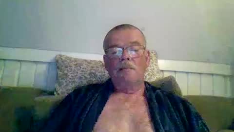 mikael42 online show from May 10, 2026, 7:08 pm