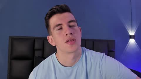 mikael online show from September 24, 2025, 4:16 am