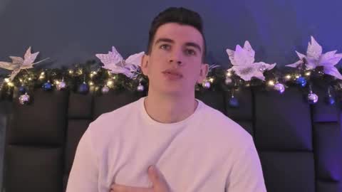 mikael online show from December 19, 2025, 4:08 am