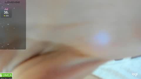 Miko now i live in Vietnam online show from February 5, 2025, 3:34 am