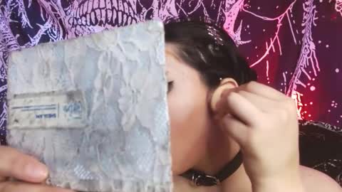 Mika online show from November 14, 2025, 9:24 pm