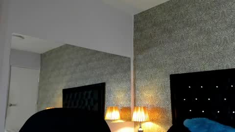 Snapshot of mike2_wills chatting on January 3, 2025, 3:38 am Mike2 wills online show from January 3, 2025, 3:38 am