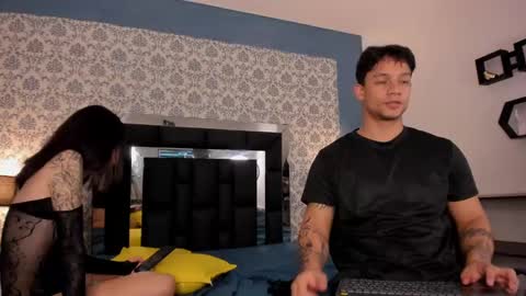 Snapshot of mike2_wills chatting on February 5, 2025, 9:46 am Mike2 wills online show from February 5, 2025, 9:46 am