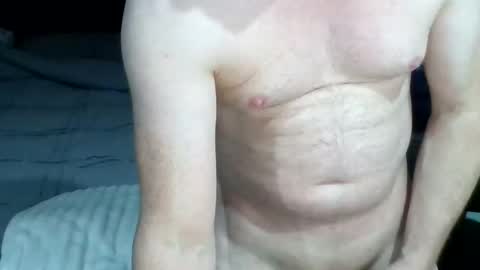 Snapshot of mike516405 chatting on November 17, 2025, 4:35 pm mike516405 online show from November 17, 2025, 4:35 pm