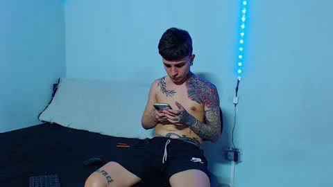 Snapshot of mike777jr chatting on January 31, 2025, 4:17 pm Mike IMDEPENDIENT MODEL online show from January 31, 2025, 4:17 pm