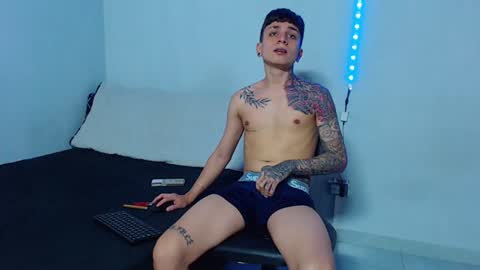 Snapshot of mike777jr chatting on February 2, 2025, 2:02 pm Mike IMDEPENDIENT MODEL online show from February 2, 2025, 2:02 pm