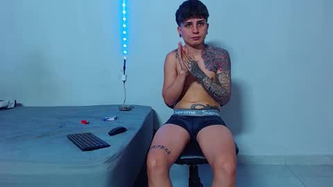 Snapshot of mike777jr chatting on October 20, 2025, 5:24 pm Mike IMDEPENDIENT MODEL online show from October 20, 2025, 5:24 pm