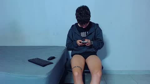 Mike IMDEPENDIENT MODEL online show from February 16, 2026, 1:57 am