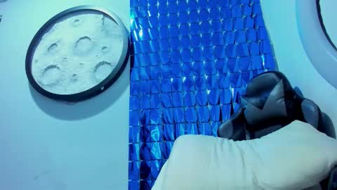 Snapshot of mike_256 chatting on March 2, 2026, 11:17 am Mike online show from March 2, 2026, 11:17 am