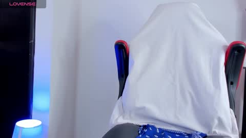 Mike Tylor online show from December 4, 2025, 5:10 pm