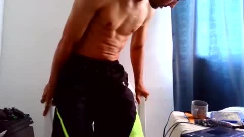 Snapshot of mike_leonrey22 chatting on November 4, 2025, 7:24 pm mike_leonrey22 online show from November 4, 2025, 7:24 pm