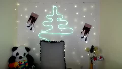 Snapshot of mike_severi chatting on December 10, 2024, 11:54 am Mike online show from December 10, 2024, 11:54 am