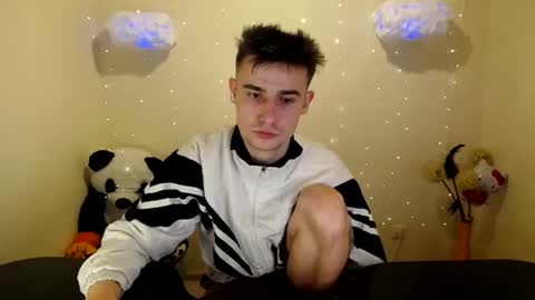 Snapshot of mike_severi chatting on February 3, 2025, 3:17 pm Mike online show from February 3, 2025, 3:17 pm