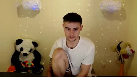 Snapshot of mike_severi chatting on February 9, 2025, 11:47 am Mike online show from February 9, 2025, 11:47 am