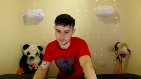 Snapshot of mike_severi chatting on February 11, 2025, 8:58 am Mike online show from February 11, 2025, 8:58 am