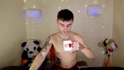 Snapshot of mike_severi chatting on February 12, 2025, 8:49 am Mike online show from February 12, 2025, 8:49 am