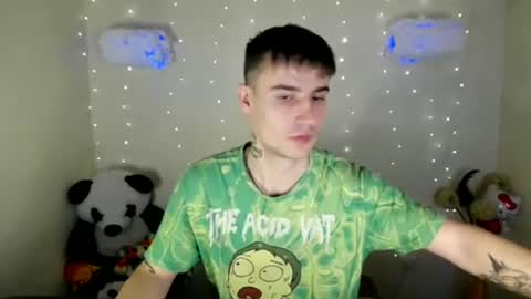 Snapshot of mike_severi chatting on February 15, 2025, 5:51 am Mike online show from February 15, 2025, 5:51 am