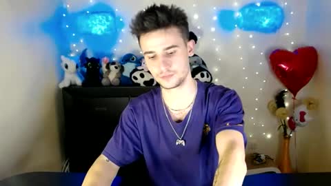 Snapshot of mike_severi chatting on February 22, 2025, 1:13 pm Mike online show from February 22, 2025, 1:13 pm