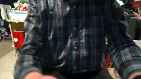 mikeb3200 online show from March 31, 2026, 2:24 am