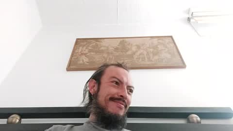 Miki online show from December 25, 2024, 8:28 pm