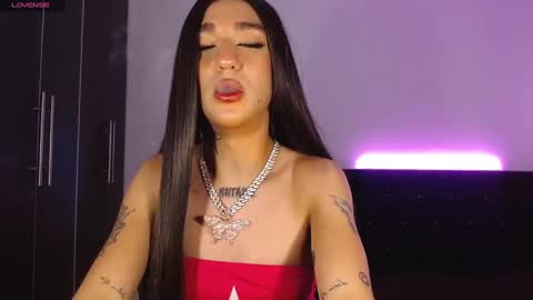 Snapshot of mikee_g chatting on December 24, 2024, 7:49 am ZARA BLARE online show from December 24, 2024, 7:49 am