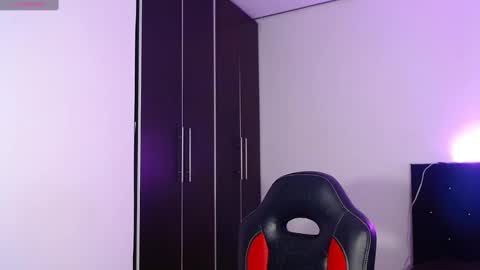 Snapshot of mikee_g chatting on January 3, 2025, 1:16 am ZARA BLARE online show from January 3, 2025, 1:16 am