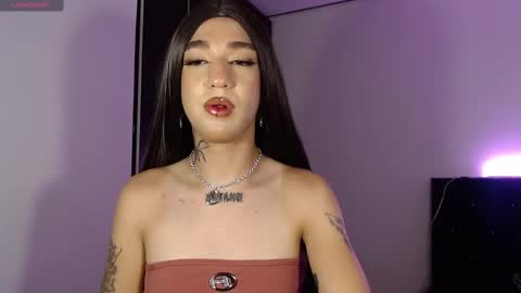 Snapshot of mikee_g chatting on January 3, 2025, 4:22 am ZARA BLARE online show from January 3, 2025, 4:22 am