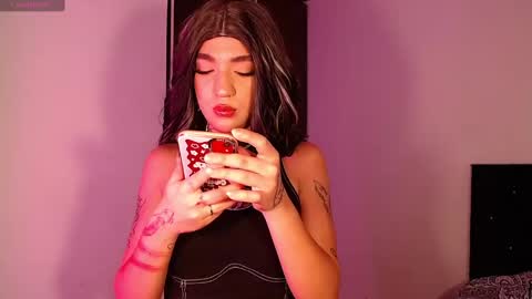 Snapshot of mikee_g chatting on January 12, 2025, 11:15 pm ZARA BLARE online show from January 12, 2025, 11:15 pm