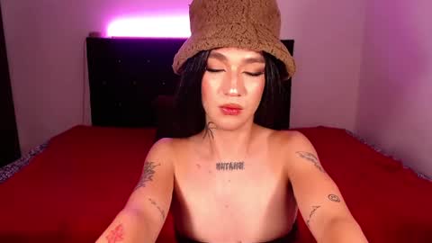 Snapshot of mikee_g chatting on February 18, 2025, 2:16 am ZARA BLARE online show from February 18, 2025, 2:16 am