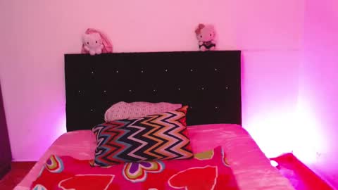 Snapshot of mikee_g chatting on October 9, 2025, 2:53 am ZARA BLARE online show from October 9, 2025, 2:53 am