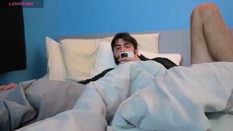 Snapshot of mikehawk1589 chatting on October 15, 2025, 8:36 am mikehawk1589 online show from October 15, 2025, 8:36 am