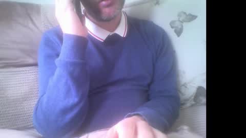 mikehockishuge9 online show from November 18, 2025, 11:58 am