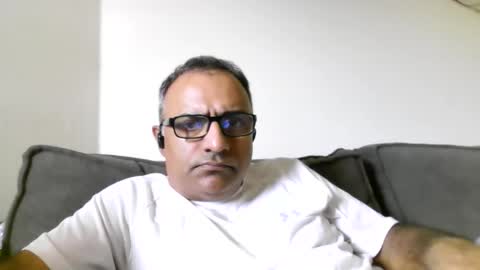 Snapshot of mikej143 chatting on June 7, 2026, 10:13 pm mikej143 online show from June 7, 2026, 10:13 pm
